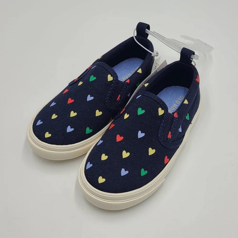 NEW Old Navy girls' slip-on heart shoes size 7